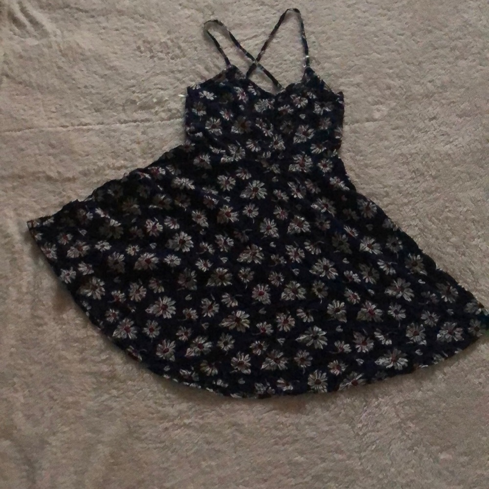 I’m trying to downsize my closet.